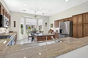 35236 Minuet Dr, Palm Desert, CA 92211 - Photo 12