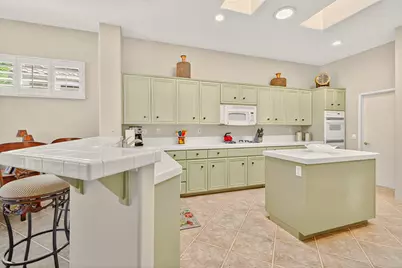 83 N Kavenish Drive, Rancho Mirage, CA 92270 - Photo 4