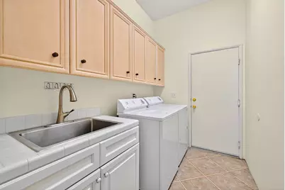83 N Kavenish Drive, Rancho Mirage, CA 92270 - Photo 20