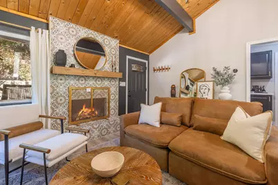 1126 Crags Lane, Fawnskin, CA 92333 - Photo 8