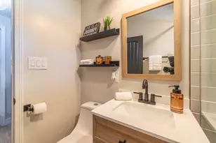 1126 Crags Ln, Fawnskin, CA 92333 - Photo 28