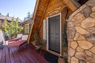 1126 Crags Ln, Fawnskin, CA 92333 - Photo 2
