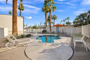 1111 E Palm Canyon Dr, Palm Springs, CA 92264 - Photo 18