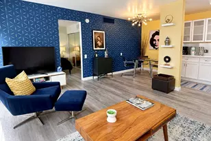 1111 E Palm Canyon Dr, Palm Springs, CA 92264 - Photo 2