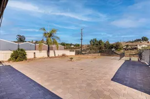 12016 Vista De Cerros Dr, Moreno Valley, CA 92555 - Photo 36