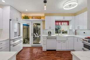 334 W Santa Elena Rd, Palm Springs, CA 92262 - Photo 1