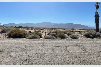 3003 Camino Drive, Thermal, CA 92274 - Photo 4