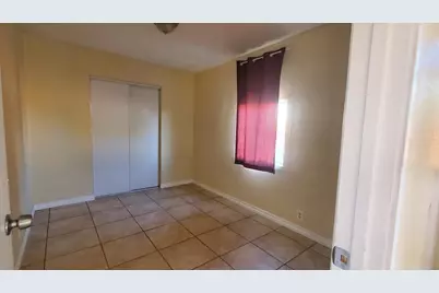 11985 Chamberlaine Way, Adelanto, CA 92301 - Photo 10