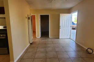 11985 Chamberlaine Way, Adelanto, CA 92301 - Photo 8