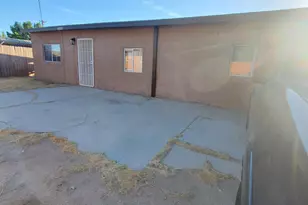11985 Chamberlaine Way, Adelanto, CA 92301 - Photo 6