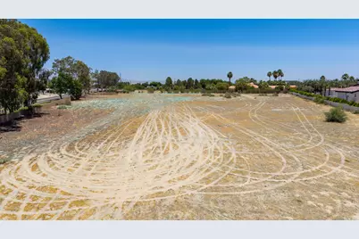 2 Vista Montana Road, La Quinta, CA 92253 - Photo 12