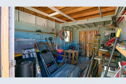 1587 Deer Trail, Yucca Valley, CA 92284 - Photo 40