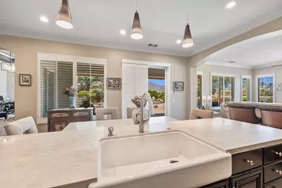 321 Loch Lomond Road, Rancho Mirage, CA 92270 - Photo 18