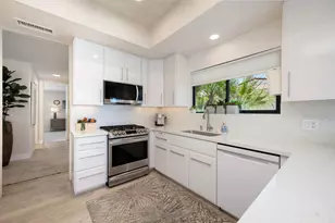 78007 Lago Dr, La Quinta, CA 92253 - Photo 10