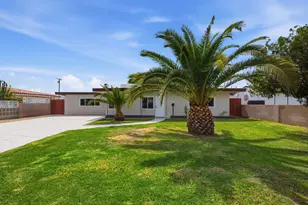 43581 Oasis St, Indio, CA 92201 - Photo 2