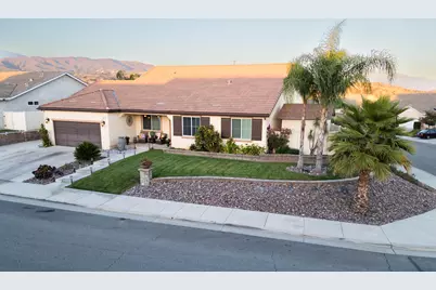 102 Knoll Crest Drive, Calimesa, CA 92320 - Photo 2
