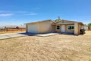 13315 La Mesa Dr, Desert Hot Springs, CA 92240 - Photo 8