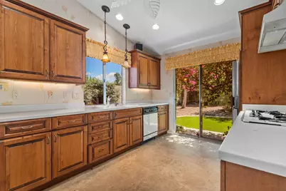 39580 Regency Way, Palm Desert, CA 92211 - Photo 6