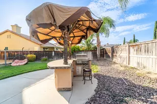 589 Foxglen Dr, San Jacinto, CA 92582 - Photo 30