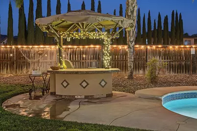 589 Foxglen Drive, San Jacinto, CA 92582 - Photo 14
