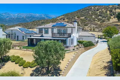 13435 Canyon Crest Road, Yucaipa, CA 92399 - Photo 8