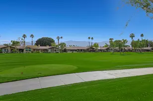 229 Green Mountain Dr, Palm Desert, CA 92211 - Photo 36