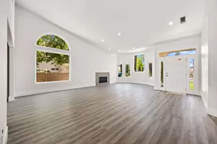 340 Augusta Dr, Palm Desert, CA 92211 - Photo 8