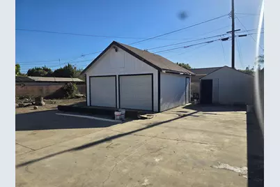 9262 Camulos Avenue, Montclair, CA 91763 - Photo 6