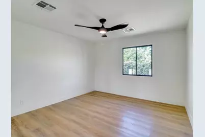 9721 Siwanoy Drive, Desert Hot Springs, CA 92240 - Photo 20