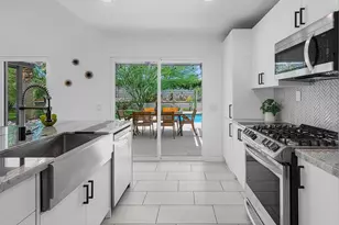 1110 E Vista Chino, Palm Springs, CA 92262 - Photo 22