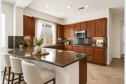 44850 Via Catalina, La Quinta, CA 92253 - Photo 8