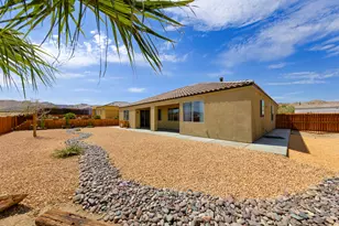 8680 Monument Vw Dr, Yucca Valley, CA 92284 - Photo 20