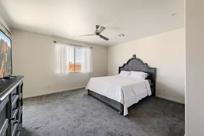 8680 Monument View Drive, Yucca Valley, CA 92284 - Photo 16