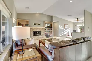 8567 Clubhouse Blvd, Desert Hot Springs, CA 92240 - Photo 10