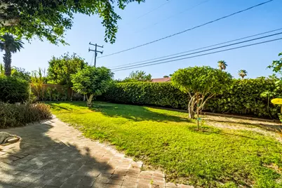 68900 Tortuga Road, Cathedral City, CA 92234 - Photo 12