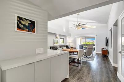 255 S Avenida Caballeros #320, Palm Springs, CA 92262 - Photo 4