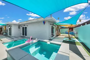 521 Desert Way, Palm Springs, CA 92264 - Photo 48