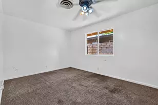 44470 Acacia Dr, Palm Desert, CA 92260 - Photo 10
