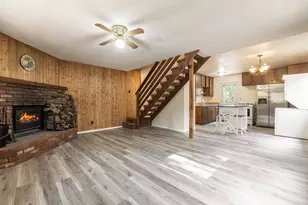 1016 Robinhood Blvd, Big Bear City, CA 92314 - Photo 8