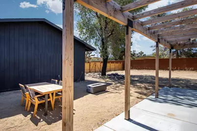 7438 Deer Trail, Yucca Valley, CA 92284 - Photo 32
