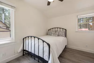 100 W Sherwood Boulevard, Big Bear City, CA 92314 - Photo 22