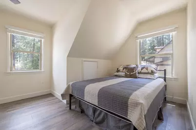 100 W Sherwood Boulevard, Big Bear City, CA 92314 - Photo 14