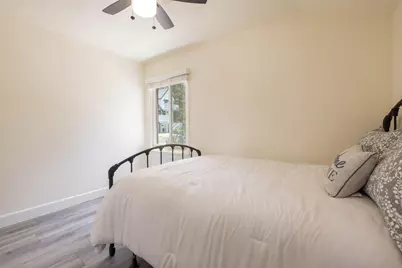 100 W Sherwood Boulevard, Big Bear City, CA 92314 - Photo 24