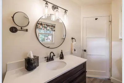 100 W Sherwood Boulevard, Big Bear City, CA 92314 - Photo 18