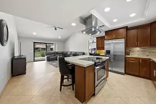 40271 Baltusrol Cir, Palm Desert, CA 92211 - Photo 6
