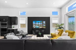 211 Mustang Ln, Palm Springs, CA 92262 - Photo 4