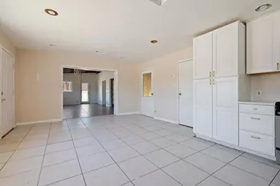 5975 Lupine Avenue, Twentynine Palms, CA 92277 - Photo 12