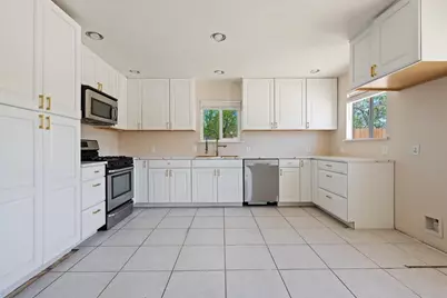 5975 Lupine Avenue, Twentynine Palms, CA 92277 - Photo 10