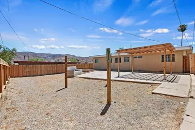 5975 Lupine Avenue, Twentynine Palms, CA 92277 - Photo 28