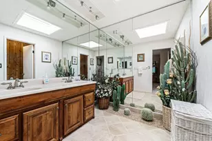 6 Palomas Dr, Rancho Mirage, CA 92270 - Photo 28